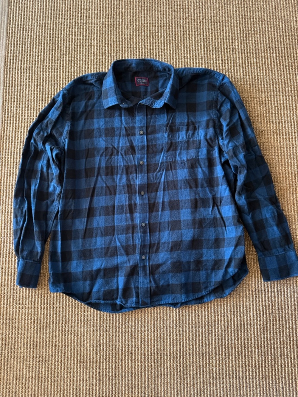 UNTUCKit Men's XXL Navy and Black Check Button-Down Shirt